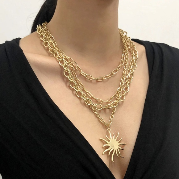Multi-layer Golden Sun Necklace - Picture 2 of 6